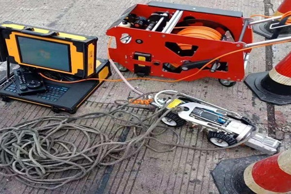 荥经CCTV管道检测机器人